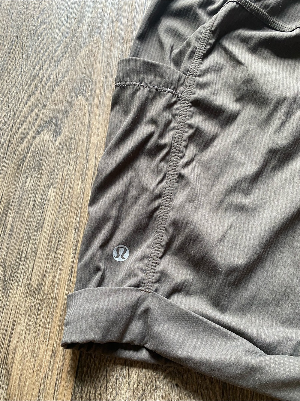 Lululemon Dance Studio Shorts - Picture 4 of 4